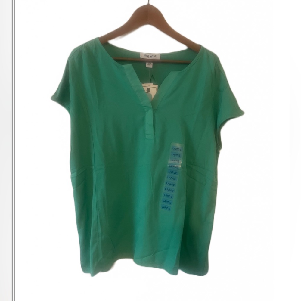 NINE WEST GREEN SPRUCE V NECK SUMMER TOP SZ L NWT